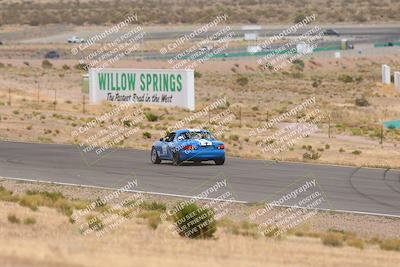 media/Jun-01-2025-CalClub SCCA (Sun) [[eae223c5dd]]/Group 5/Lap race/
